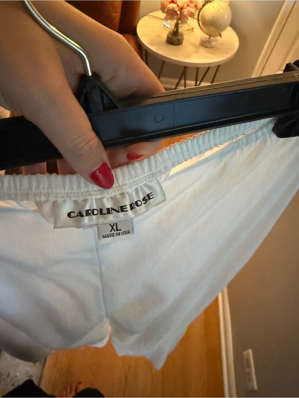 High-Rise Wide-Leg Pants in White - Picture 6 of 6